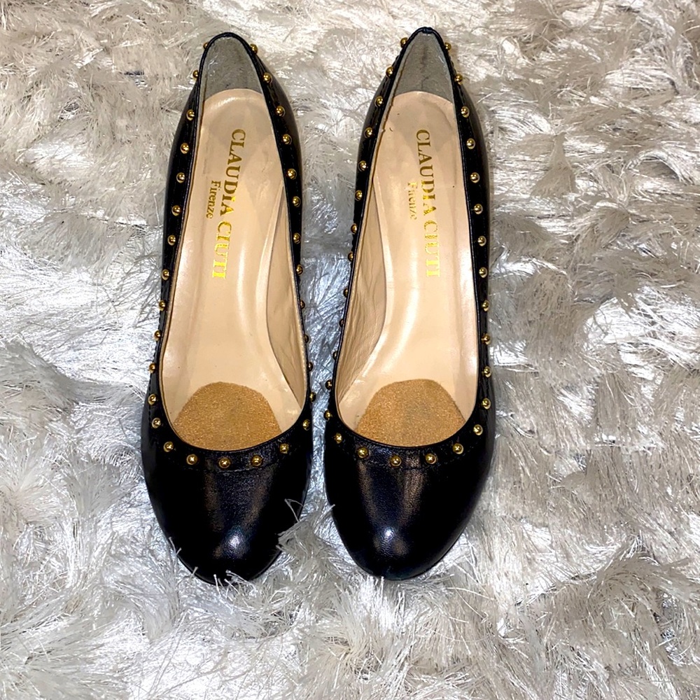 ✨Claudia Ciuti Pumps✨